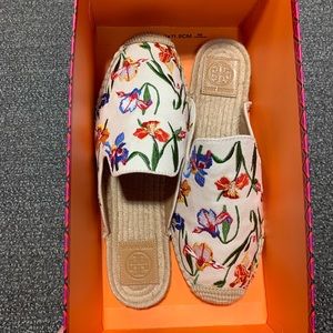 Tory Burch SUMMER SANDLES
